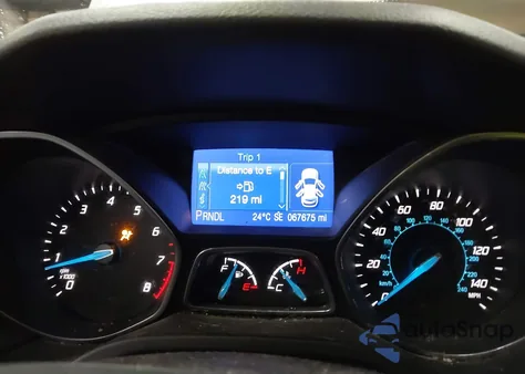 2013 Ford Focus Se z USA, uszkodzony, nr VIN 1FADP3K21DL208296